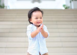 Toddler clapping